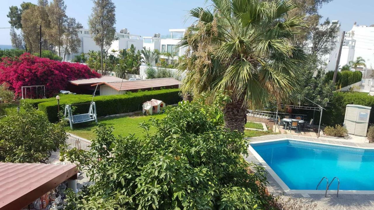 Moon-Light Studio Hotel Larnaca Luaran gambar