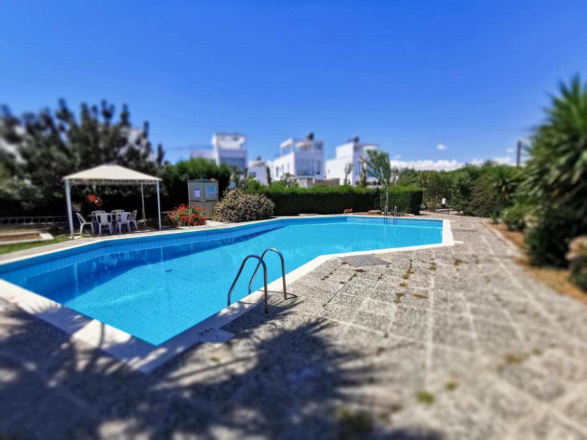Moon-Light Studio Hotel Larnaca Luaran gambar